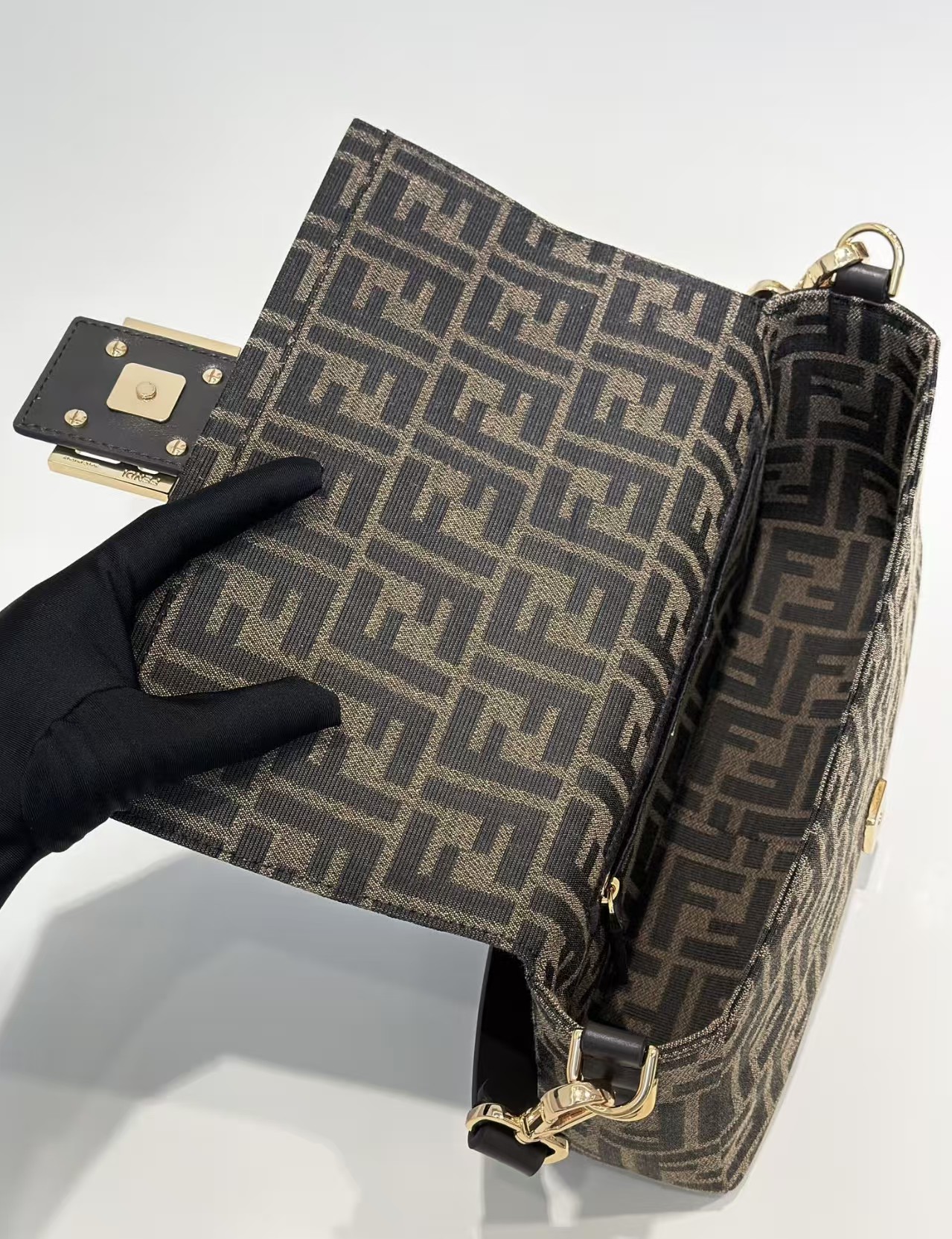 Fendi Brown FF Zucca Medium Two Way Baguette Bag Fendi Brown FF Zucca Medium Two Way Baguette Bag