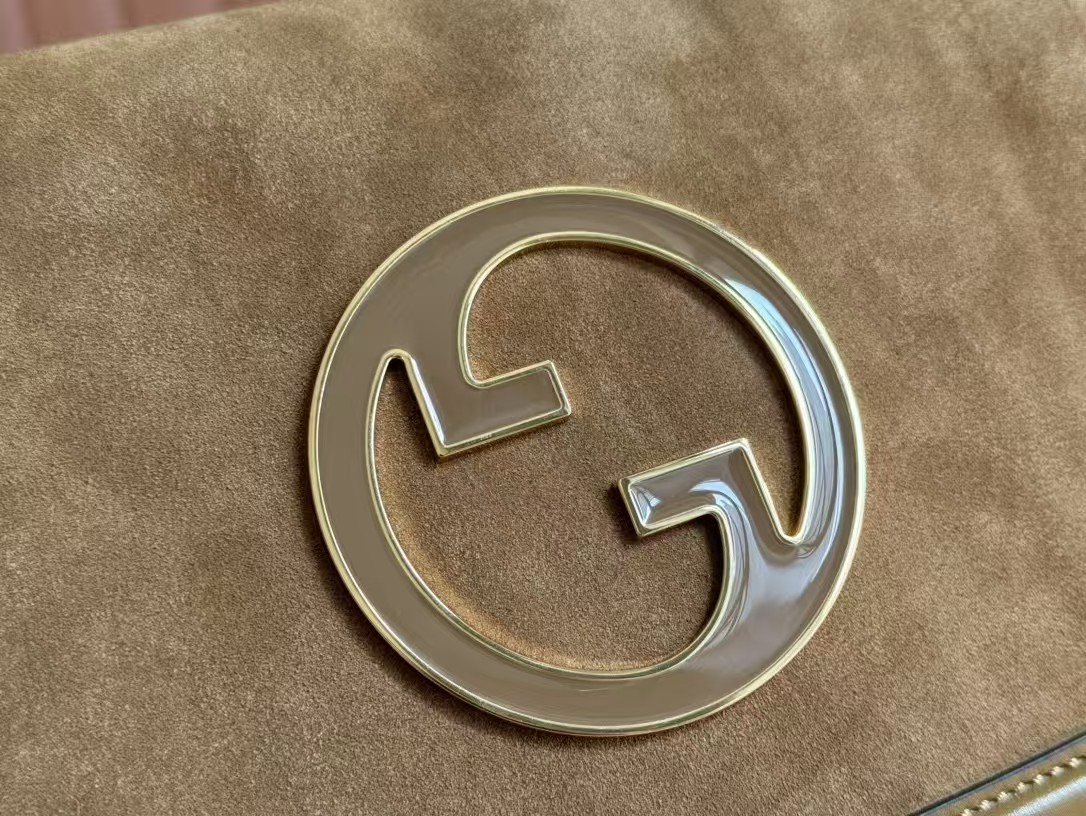 Gucci Large blondie shoulder bag Gucci Large blondie shoulder bag