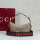 Gucci Brera medium crossbody bag Varianten sandfarbener und brauner GG Canvas