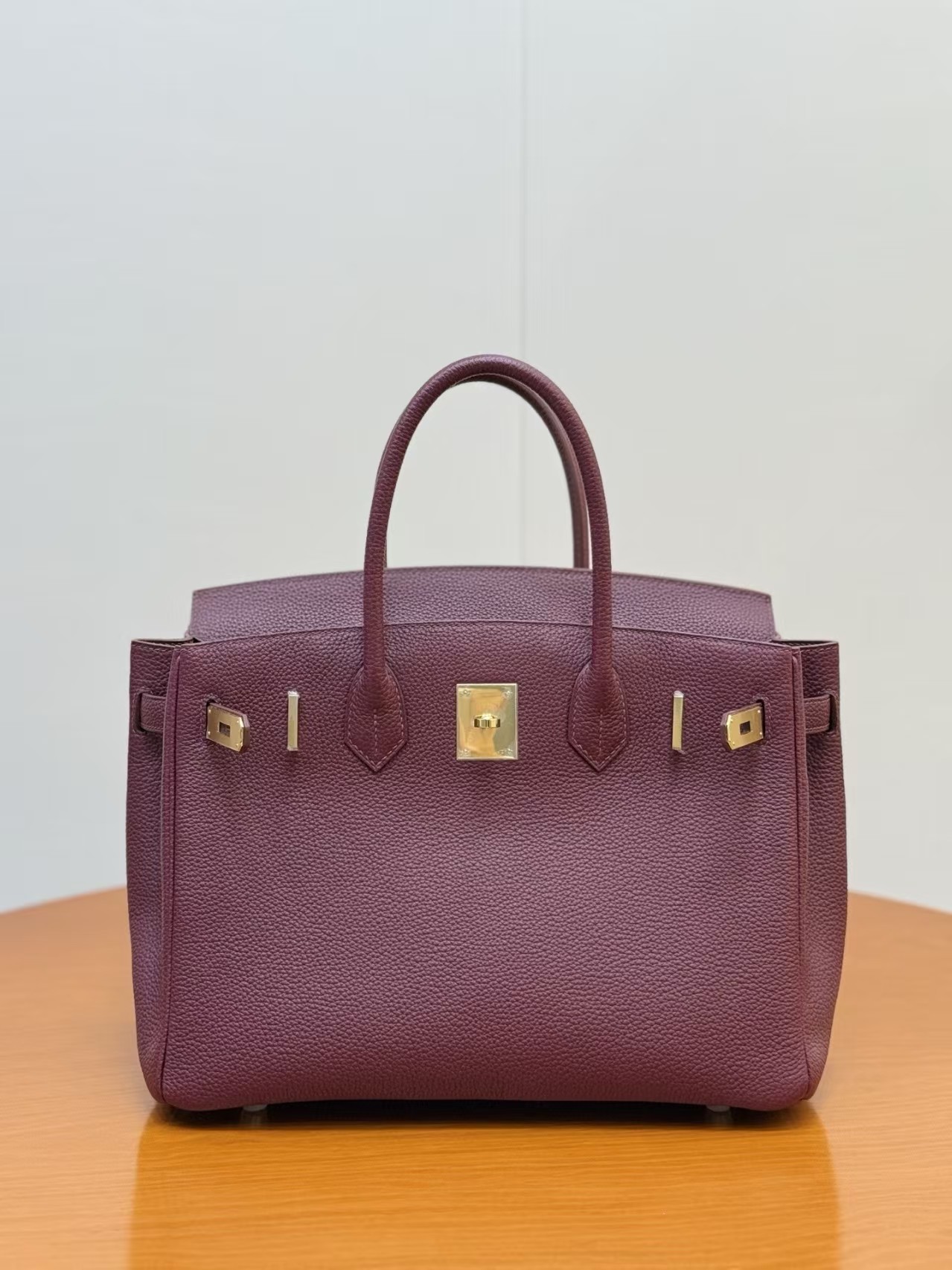 Hermès Rouge H Birkin 30 Togo Gold Hardware Hermès Rouge H Birkin 30 Togo Gold Hardware