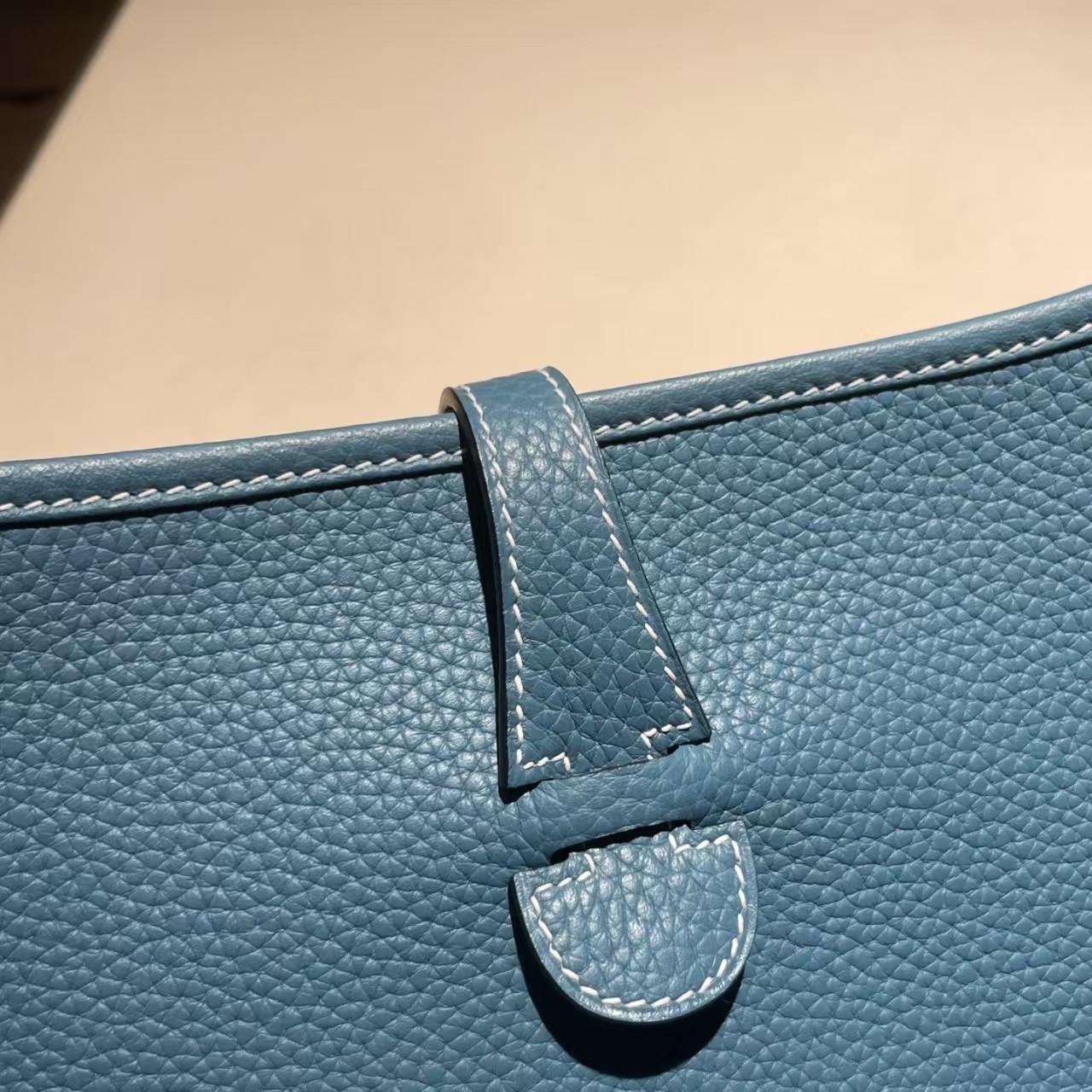 Hermes  Taurillon Clemence Evelyne III GM Blue Jean