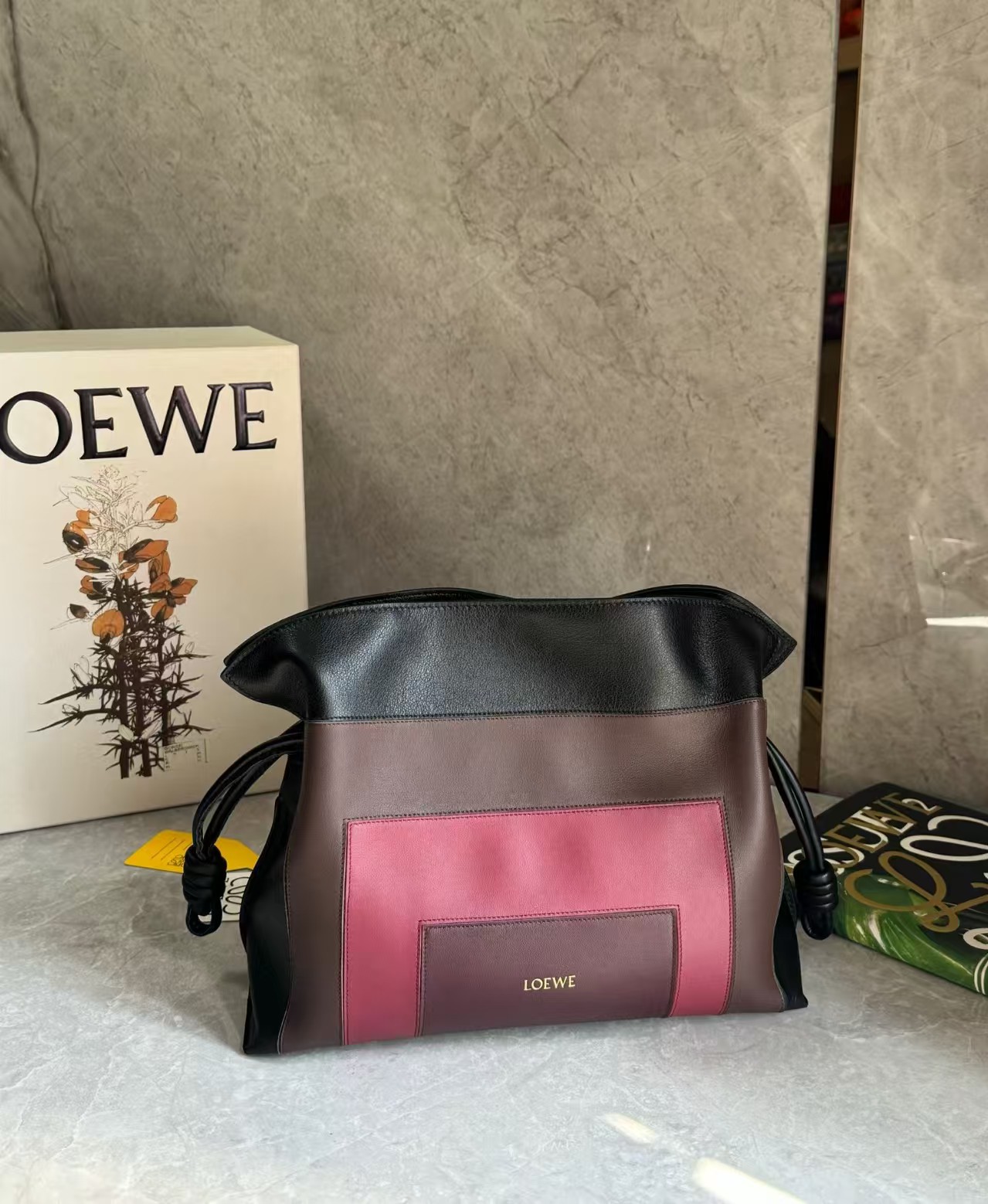 LOEWE Medium Flamenco clutch innappa calfskin Black