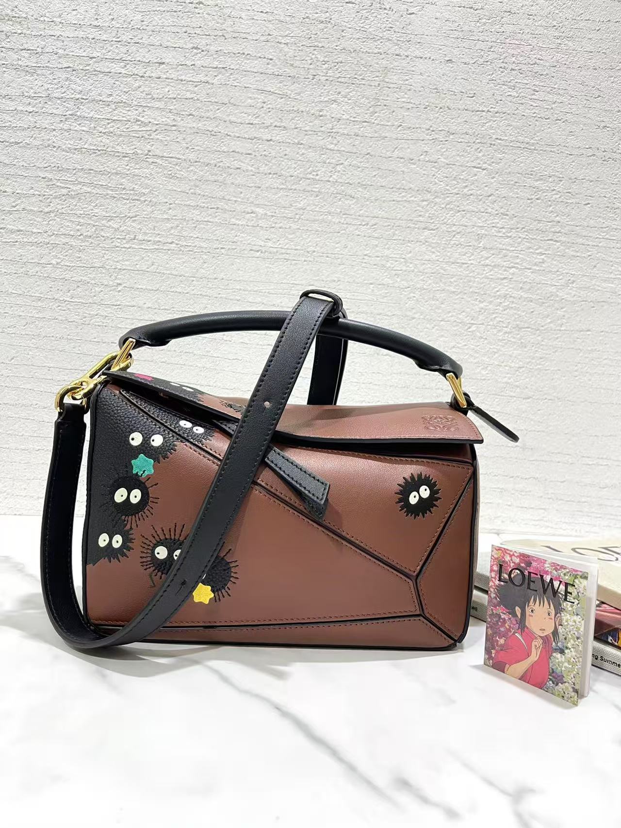 LOEWE Puzzle hand bag