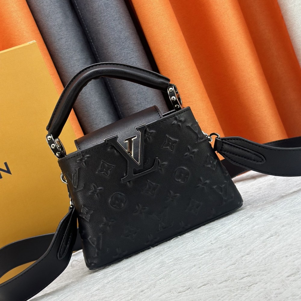 Louis Vuitton CAPUCINES Capucines Mini Bag Taurillon