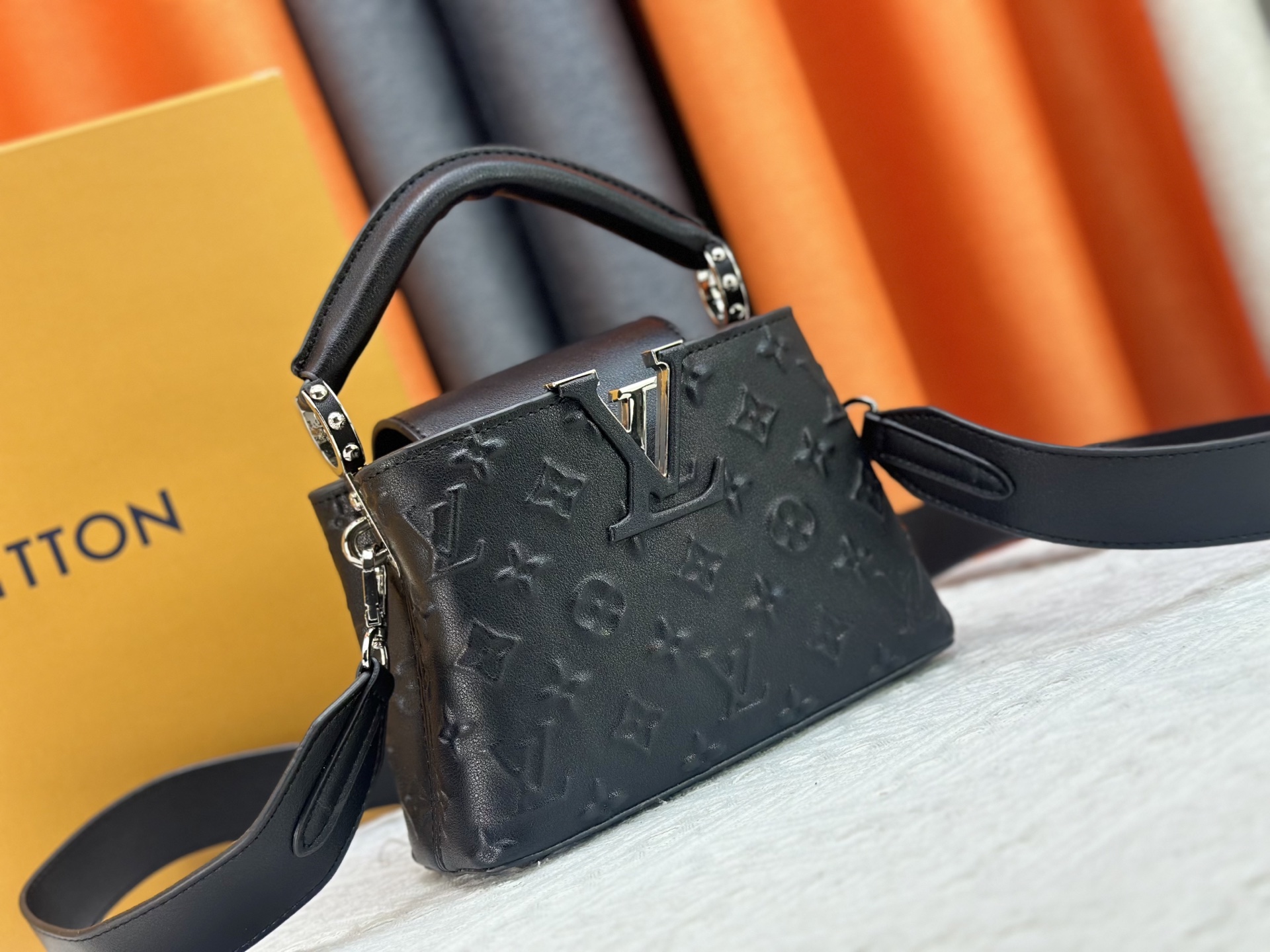Louis Vuitton CAPUCINES Capucines Mini Bag Taurillon Louis Vuitton CAPUCINES Capucines Mini Bag Taurillon