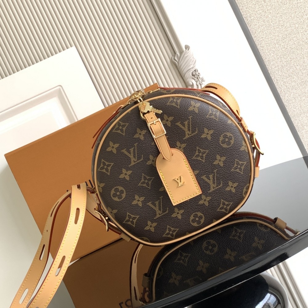 LOUIS VUITTON Mini Boite Chapeau Monogram