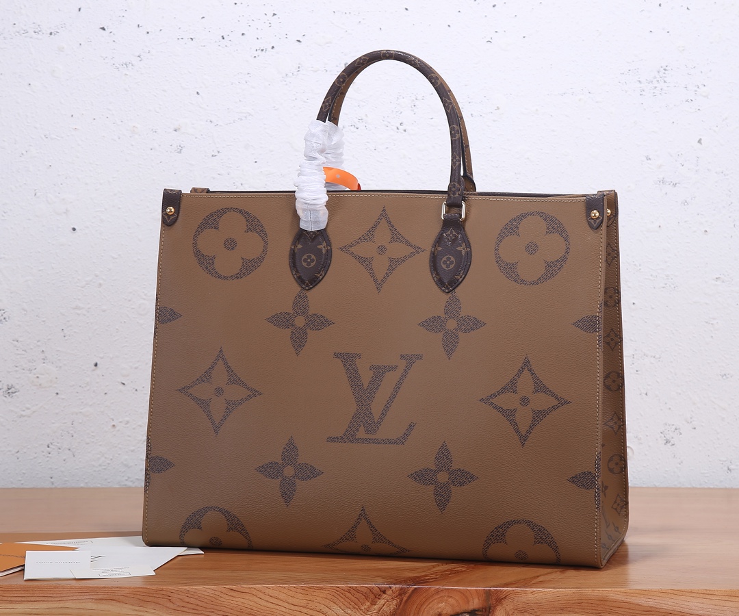 LOUIS VUITTON Onthego Monogram Reverse Monogram Giant LOUIS VUITTON Onthego Monogram Reverse Monogram Giant