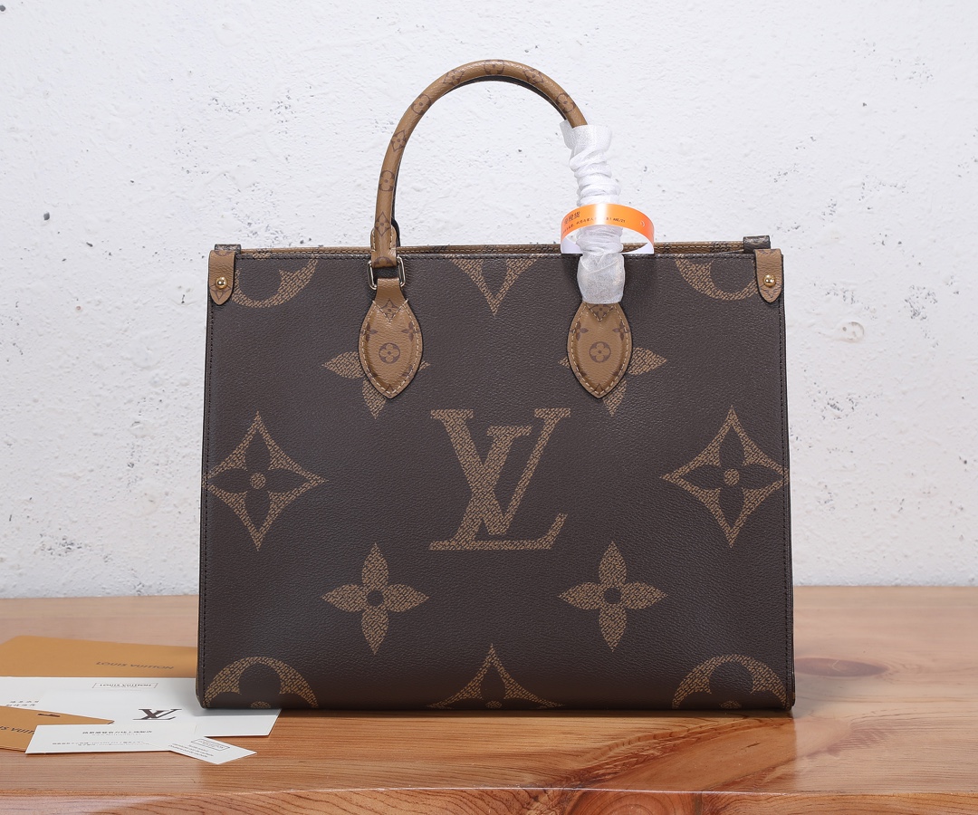 LOUIS VUITTON Onthego Monogram Reverse Monogram Giant LOUIS VUITTON Onthego Monogram Reverse Monogram Giant