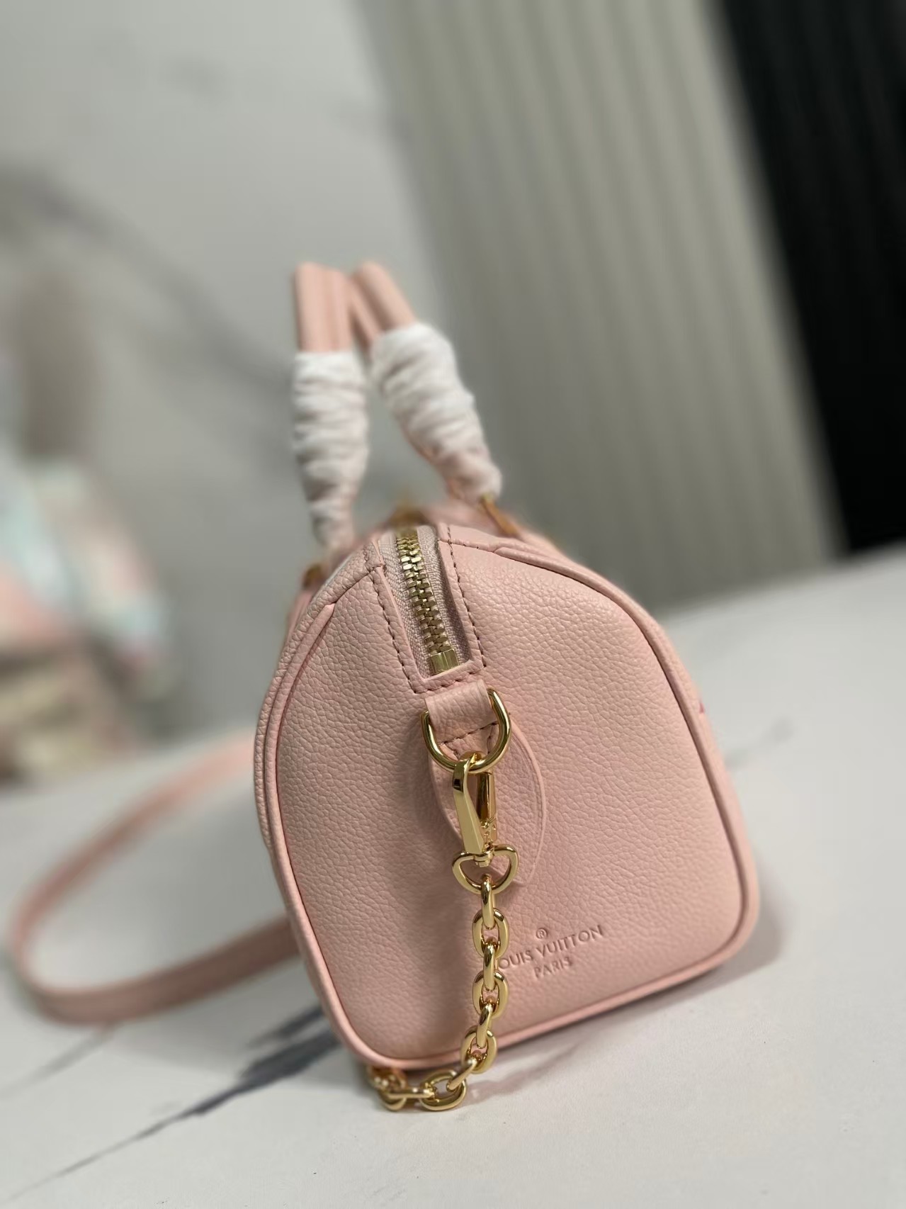 LOUIS VUITTON Empreinte Monogram Giant Speedy Bandouliere 20 Degrade Pink