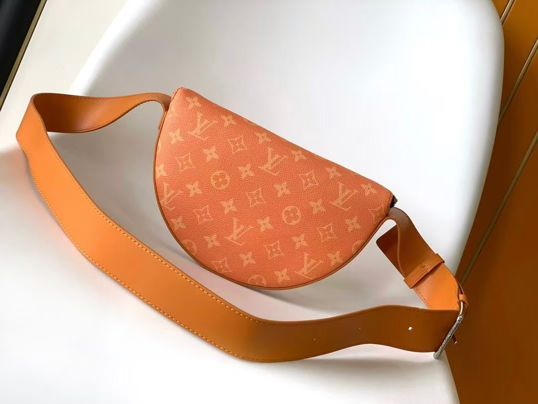 LOUIS VUITTON Taigarama LV Moon Crossbody Orange