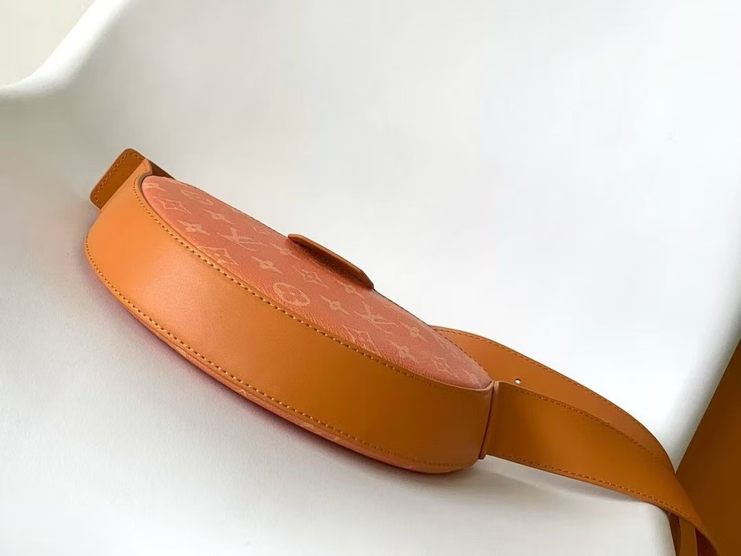 LOUIS VUITTON Taigarama LV Moon Crossbody Orange