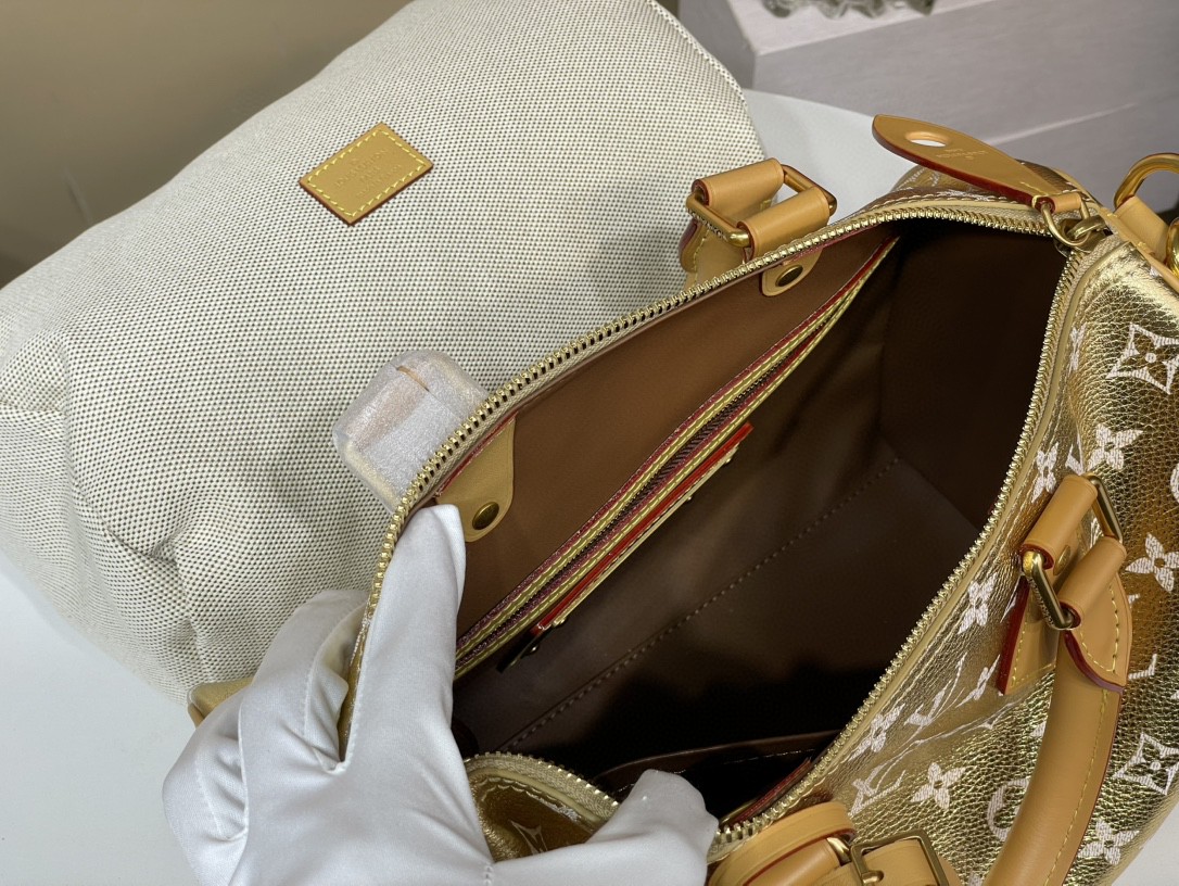 LV Speedy P9 Bandouliere 30 Gold Calfskin