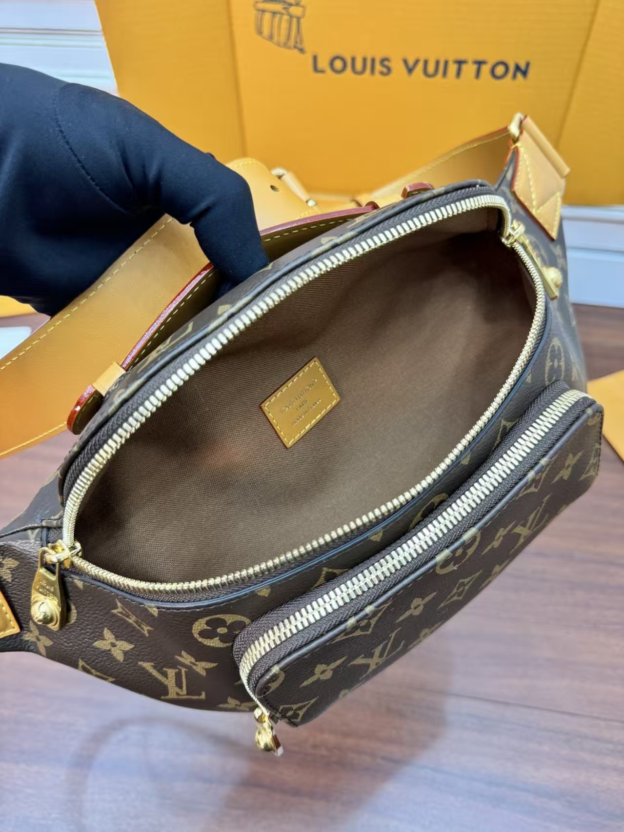 Louis Vuitton Rush Bumbag Small Leather