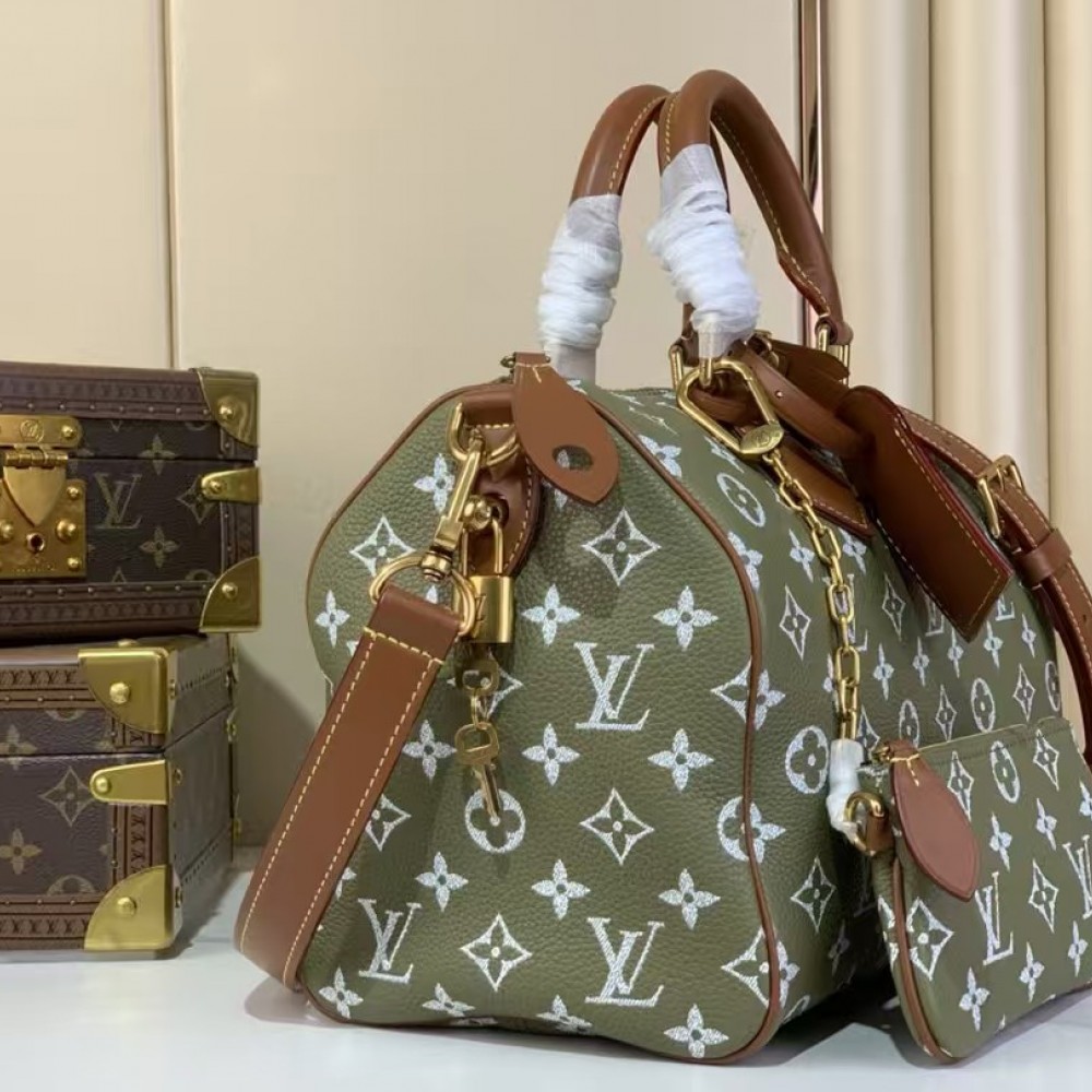LV Speedy P9 Bandouliere 30 Green Sancha Calfskin