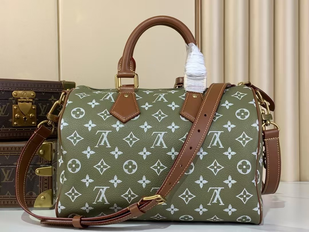 LV Speedy P9 Bandouliere 30 Green Sancha Calfskin