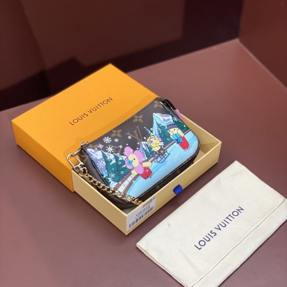 Louis Vuitton Mini Pochette Accessoires Monogram/Pink