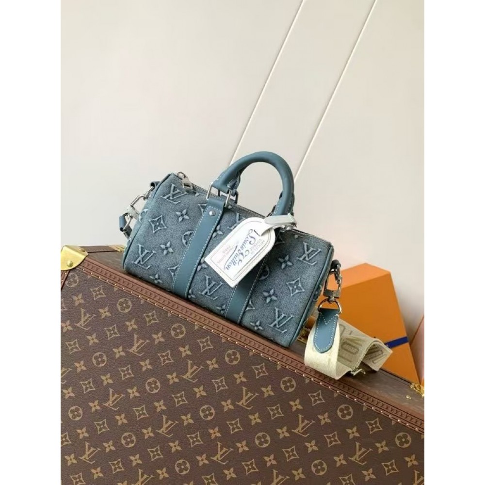 Louis Vuitton Keepall Bandoulière 25 Monogram Aquagarden