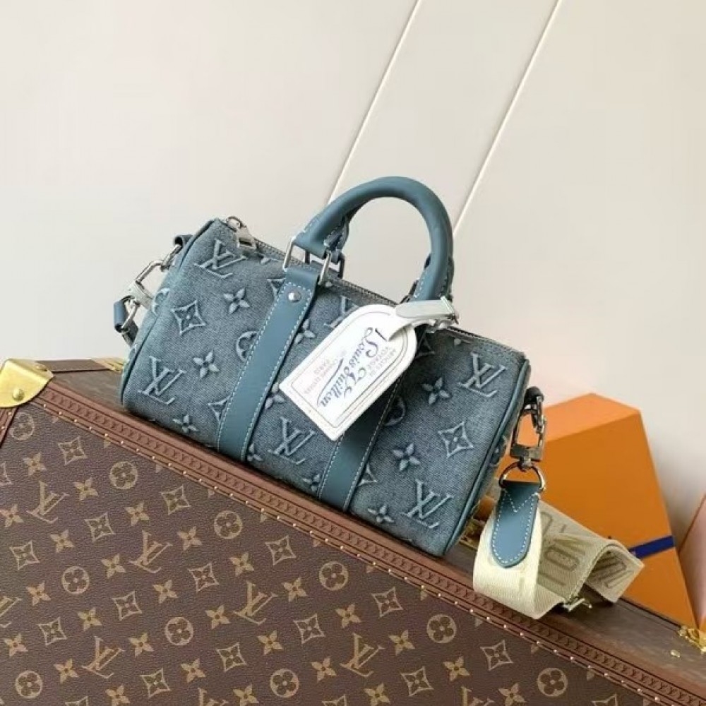 Louis Vuitton Keepall Bandoulière 25 Monogram Aquagarden