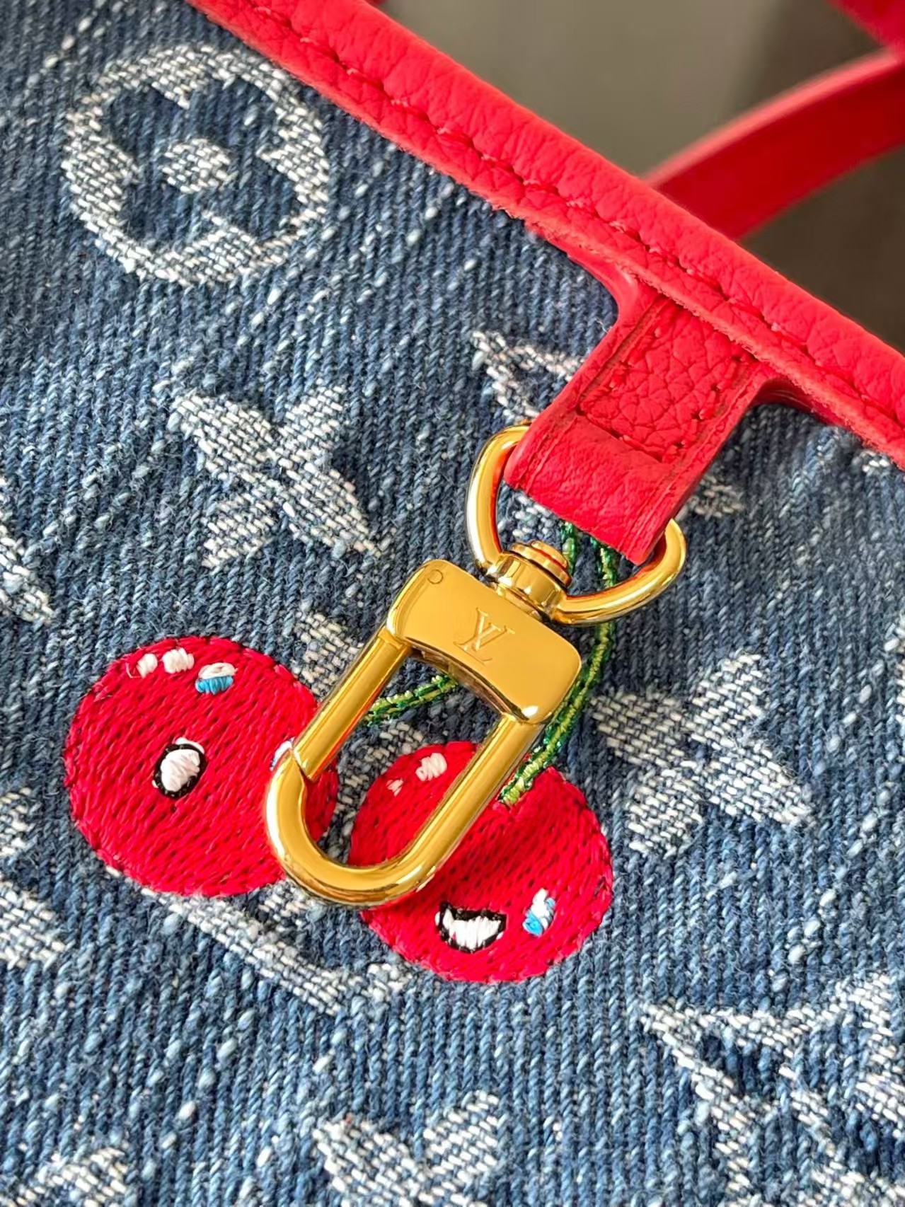 Louis Vuitton x Takashi Murakami Neverfull Inside Out BB Bag 