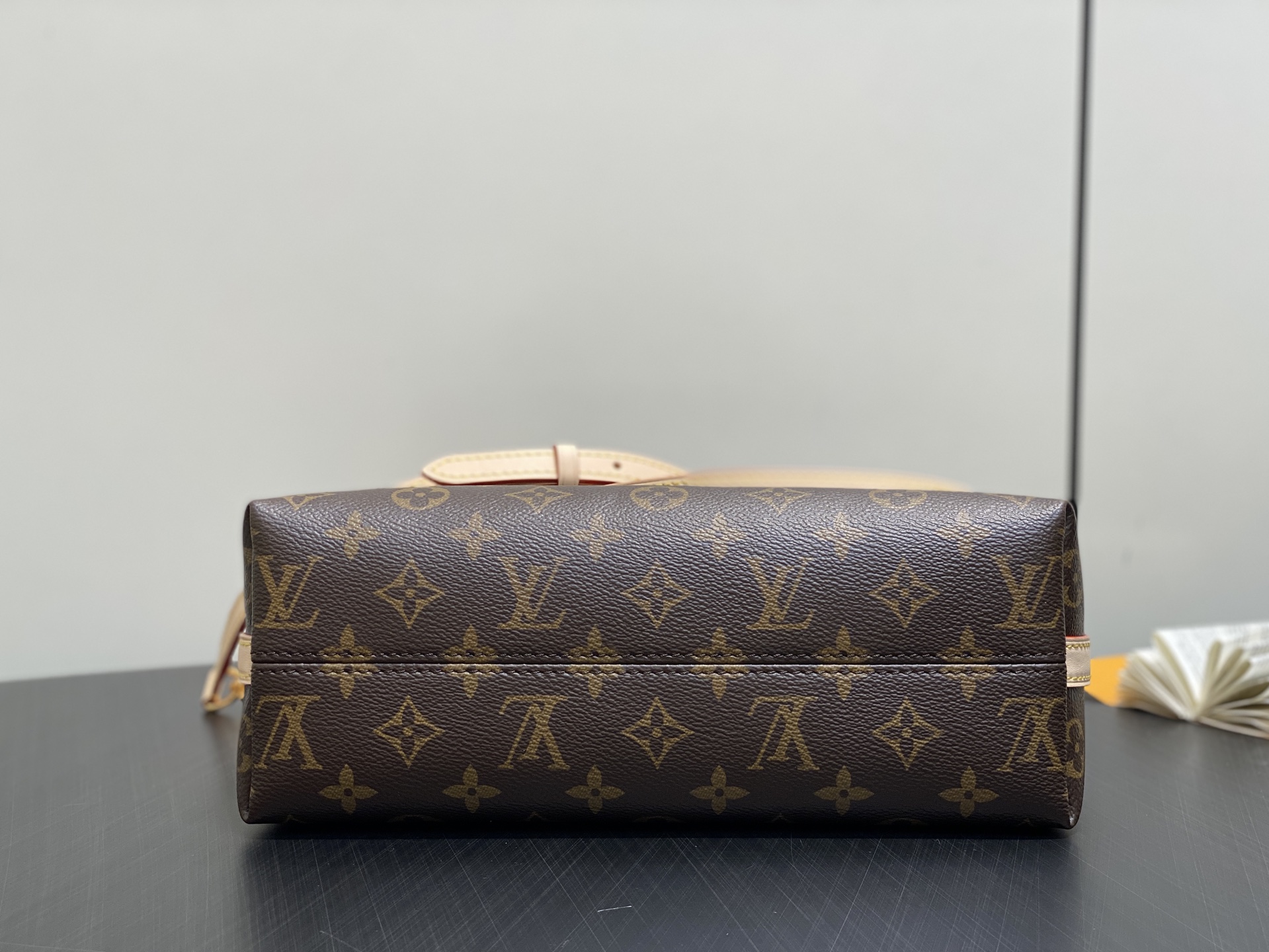 Louis Vuitton Multipass Monogram Canvas Handbags