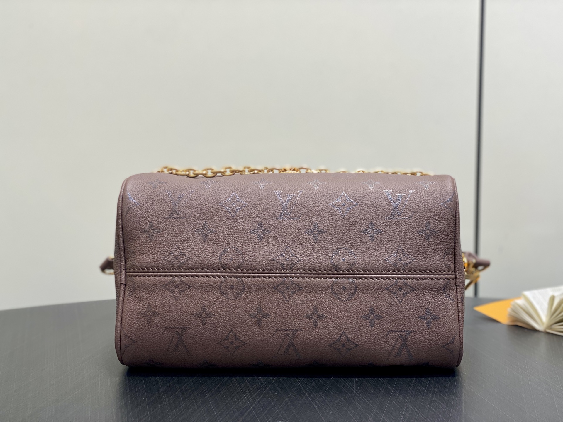 Louis Vuitton Speedy Bandoulière 25 bag in Burgundy