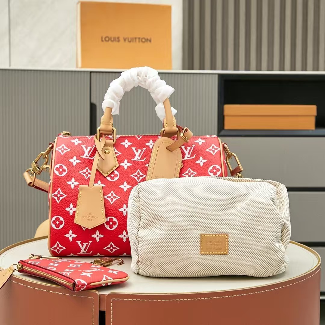 Louis Vuitton Soft Calfskin Monogram Speedy P9 Bandoulière 25