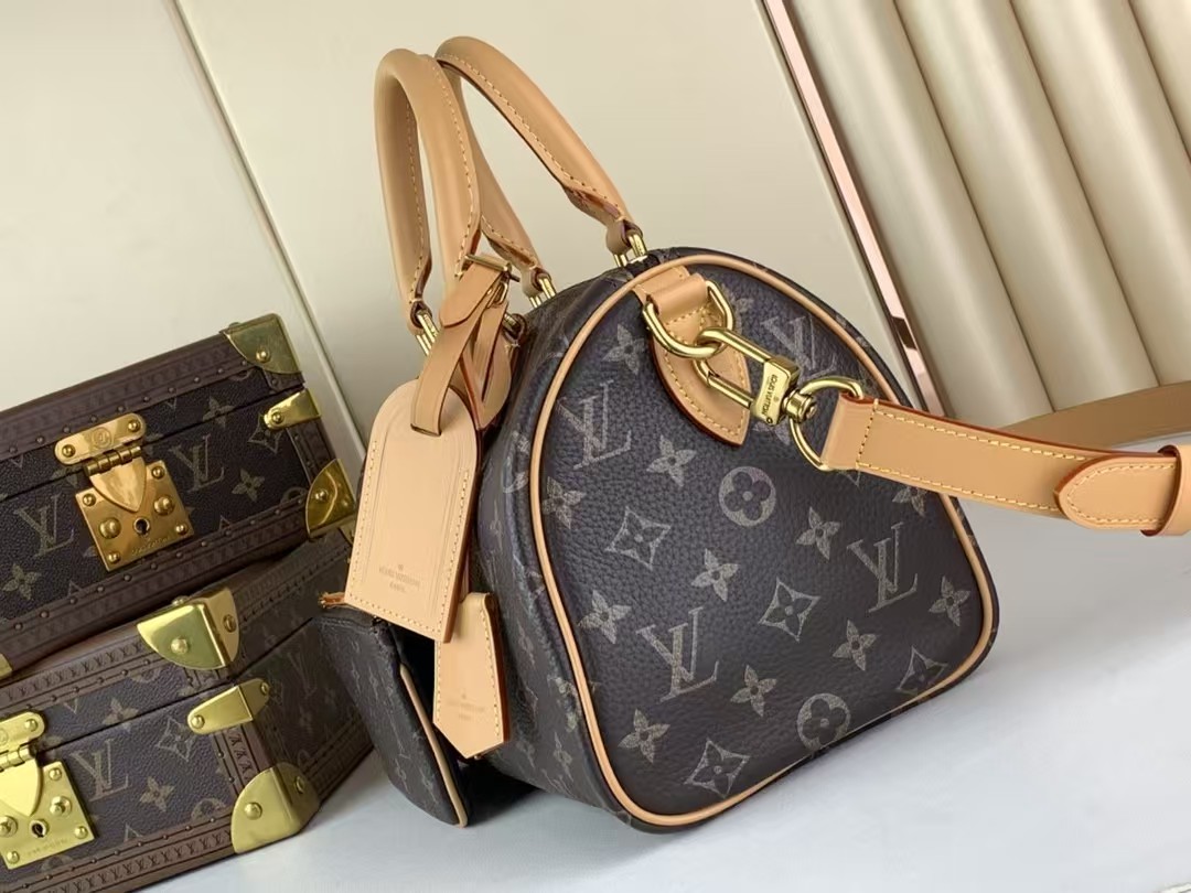 Louis Vuitton Soft Calfskin Monogram Speedy P9 Bandoulière 25