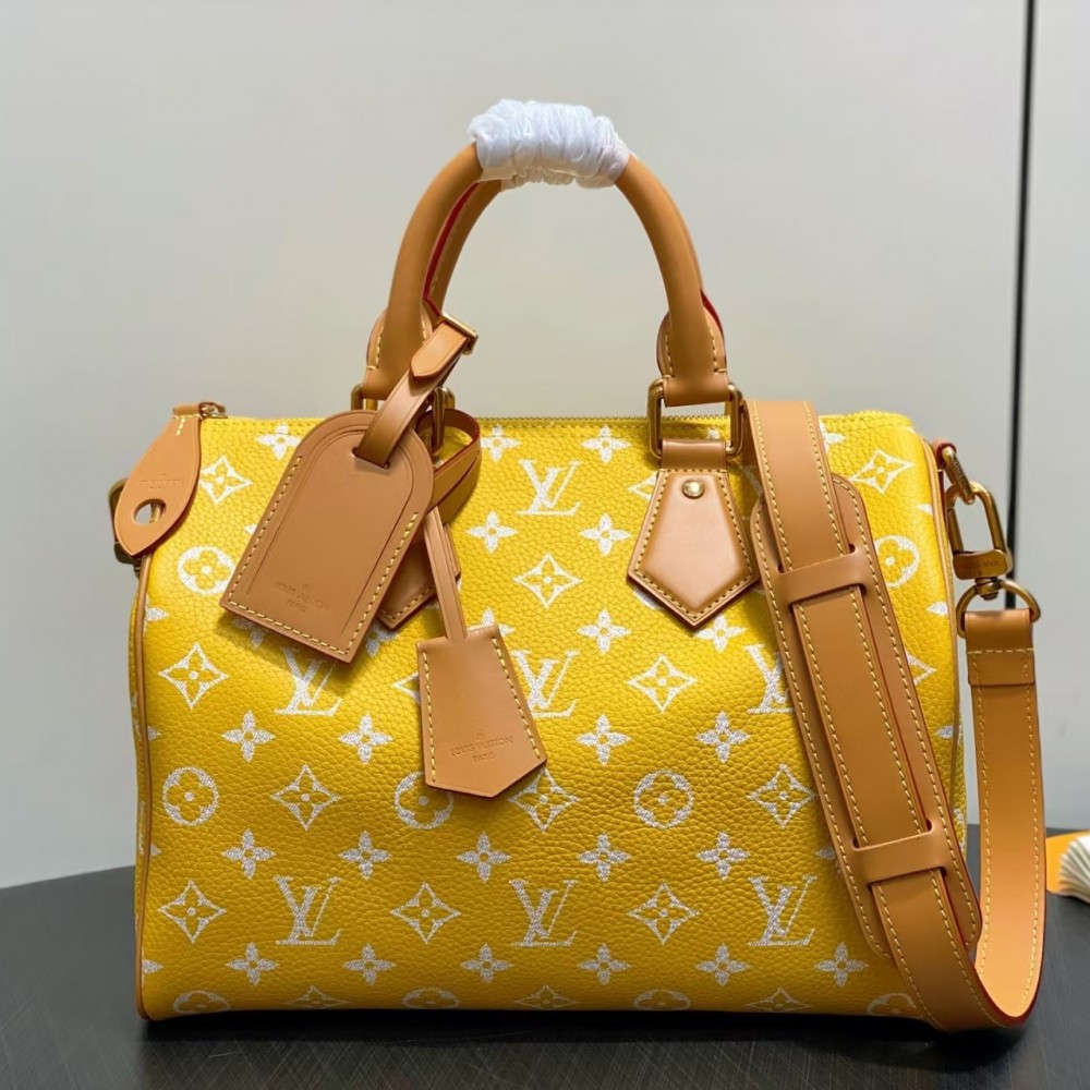 LOUIS VUITTON Speedy P9 Bandoulière 30 Yellow