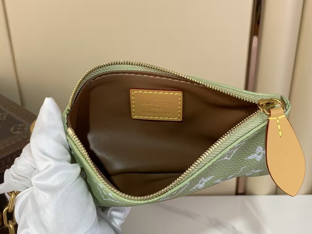 LOUIS VUITTON Speedy P9 Bandoulière 30 Lake Green