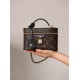Louis VuittonVanity Chain Pouch onogram Reverse Canvas