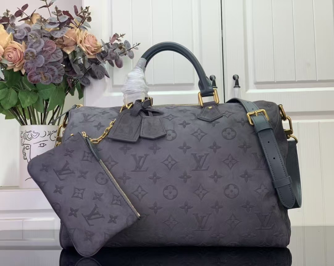Louis Vuitton Speedy P9 Bandouliere 40 monogram