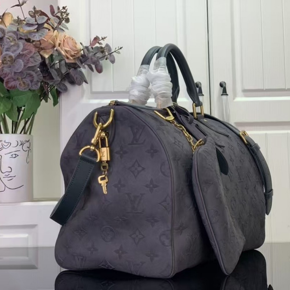 Louis Vuitton Speedy P9 Bandouliere 40 monogram
