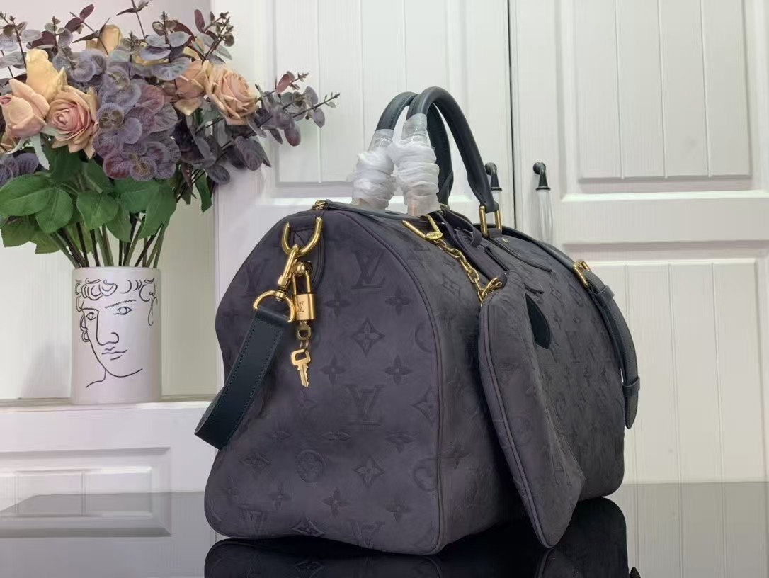 Louis Vuitton Speedy P9 Bandouliere 40 monogram