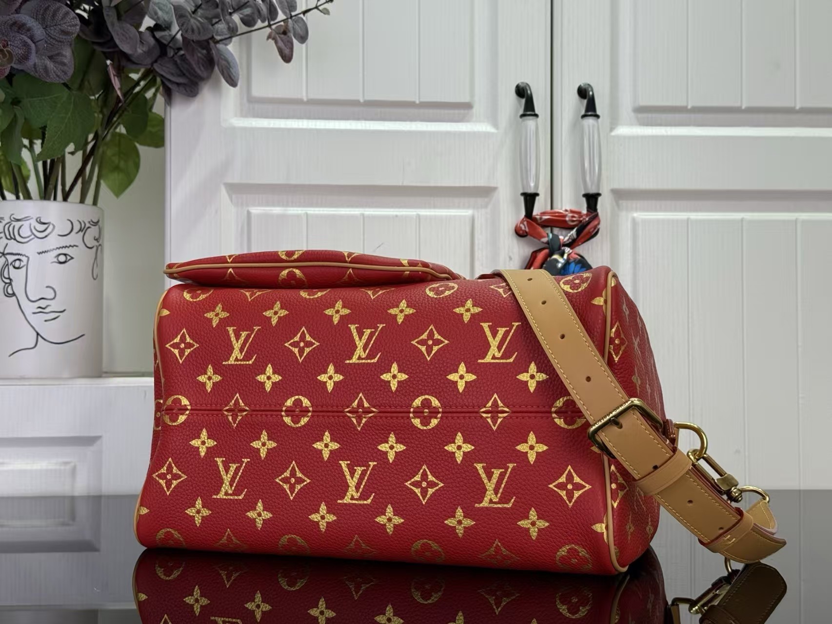 LOUIS VUITTON Speedy P9 Bandoulière 30 Red