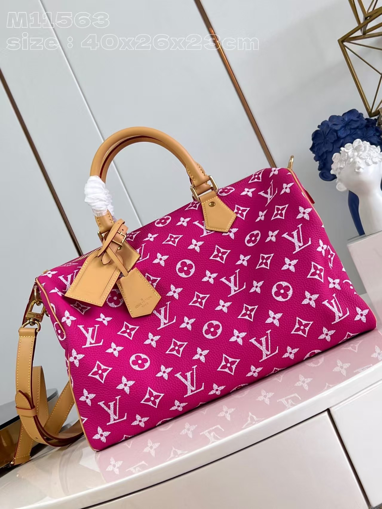 LOUIS VUITTON Speedy P9 Bandoulière 40 Rose Pink