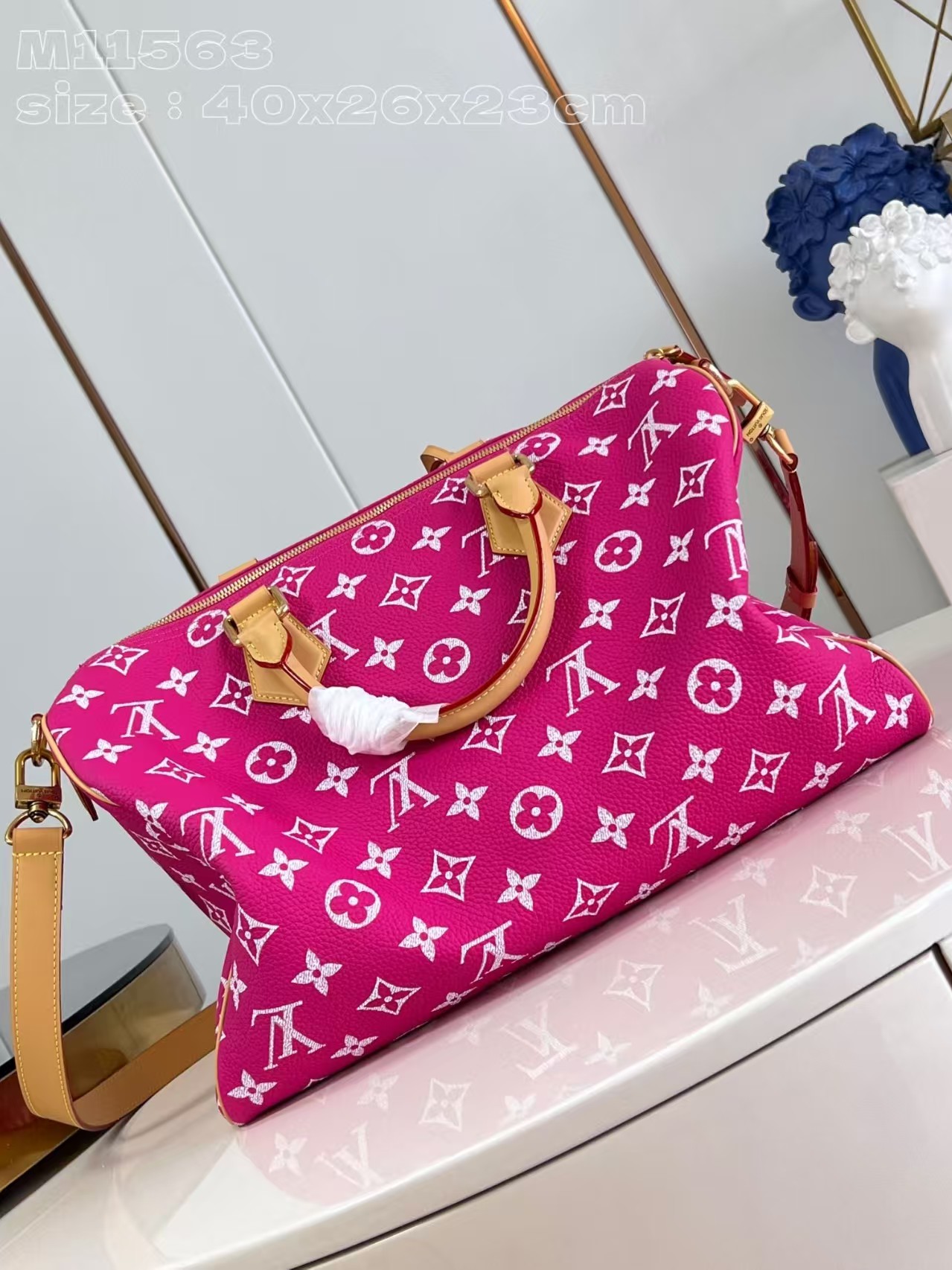 LOUIS VUITTON Speedy P9 Bandoulière 40 Rose Pink