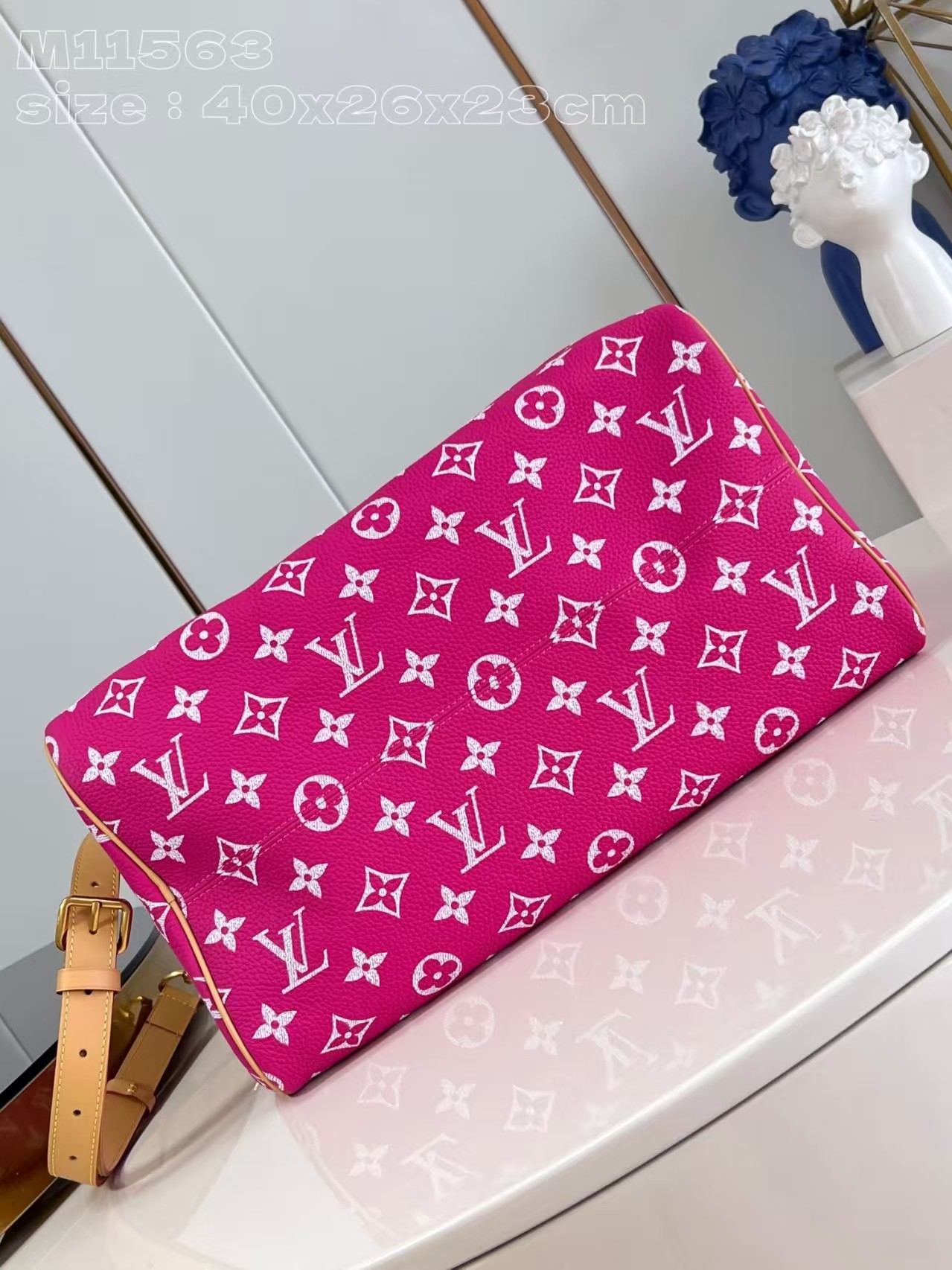 LOUIS VUITTON Speedy P9 Bandoulière 40 Rose Pink