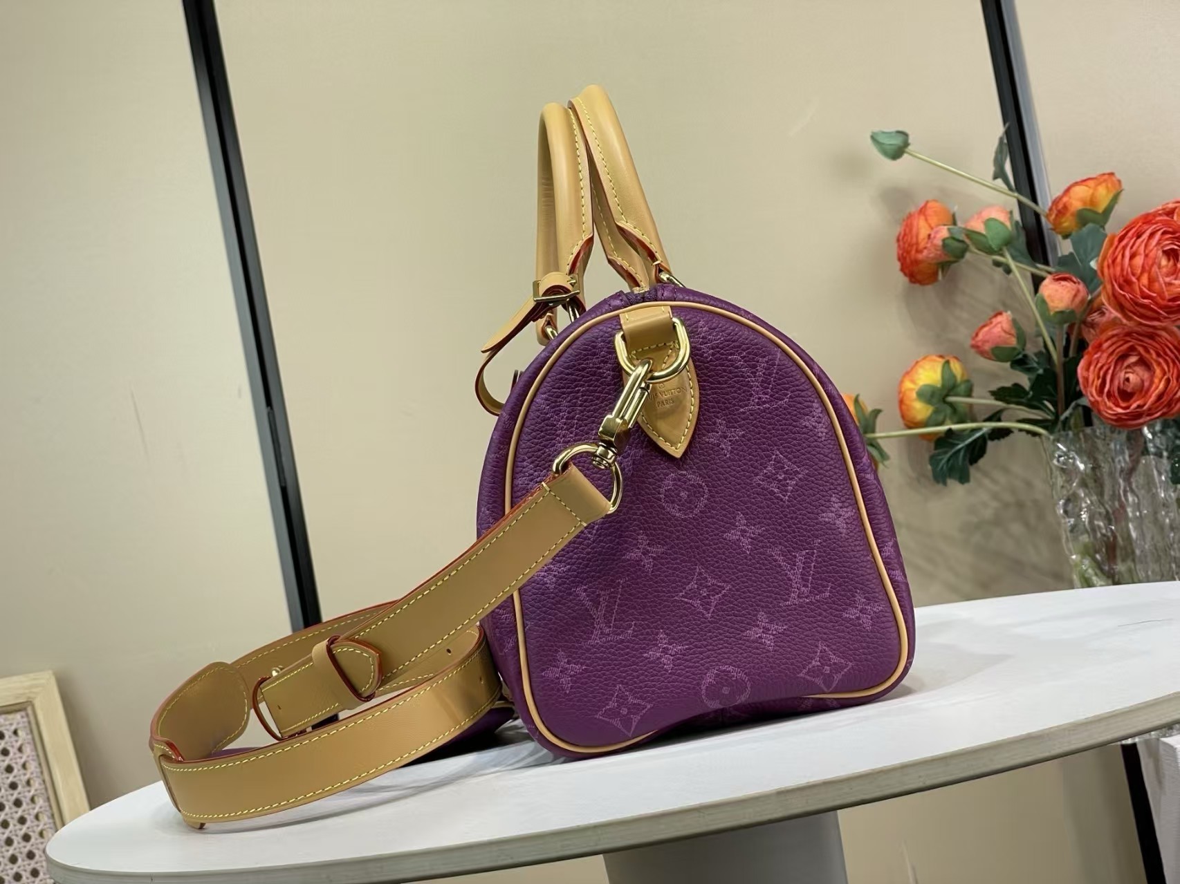LOUIS VUITTON Speedy P9 Bandoulière 25 Purple