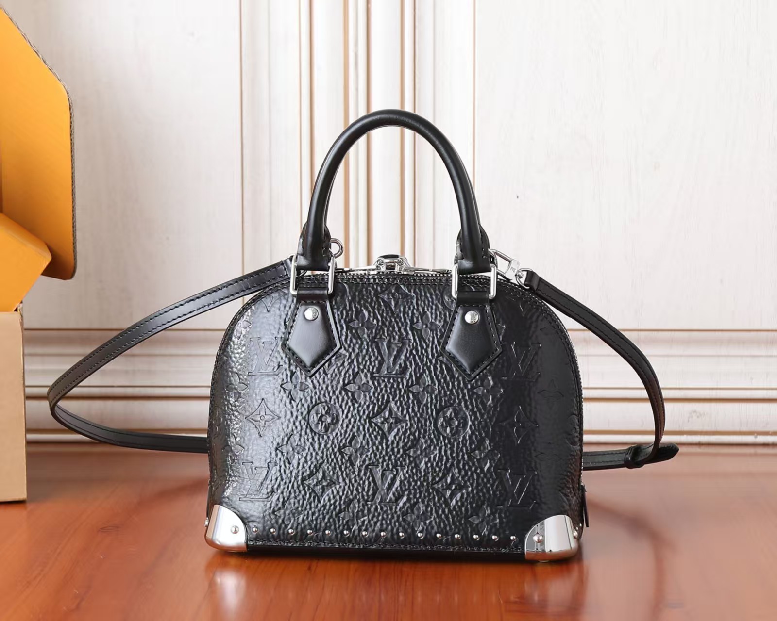 Louis Vuitton Alma Trunk BB H27 - Women Bags