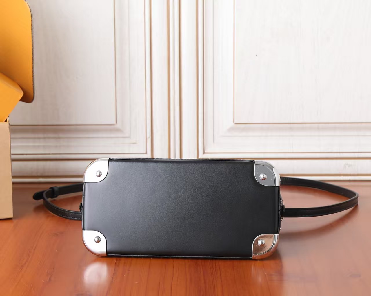 Louis Vuitton Alma Trunk BB H27 - Women Bags