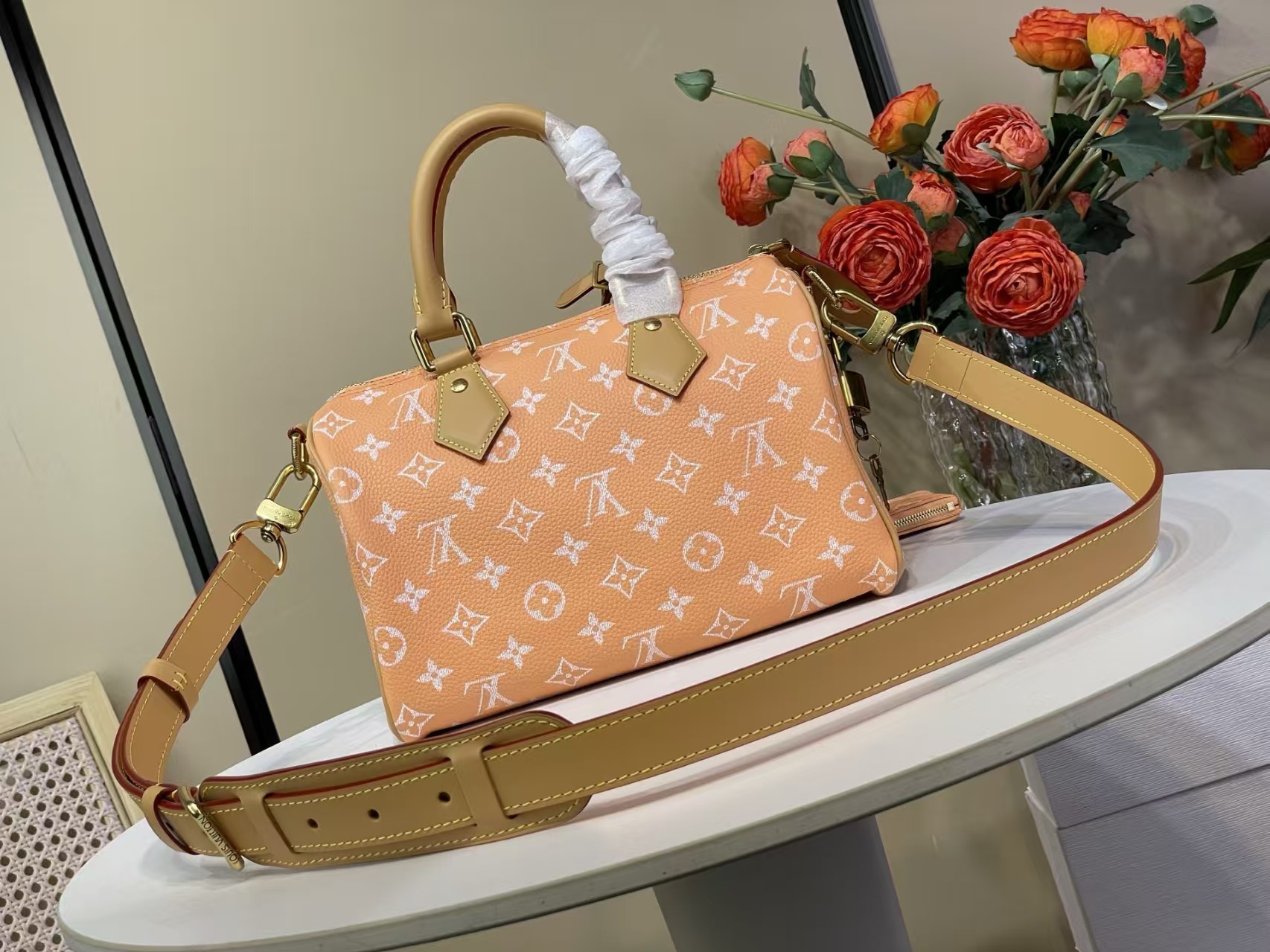 LOUIS VUITTON Speedy P9 Bandoulière 25 Orange