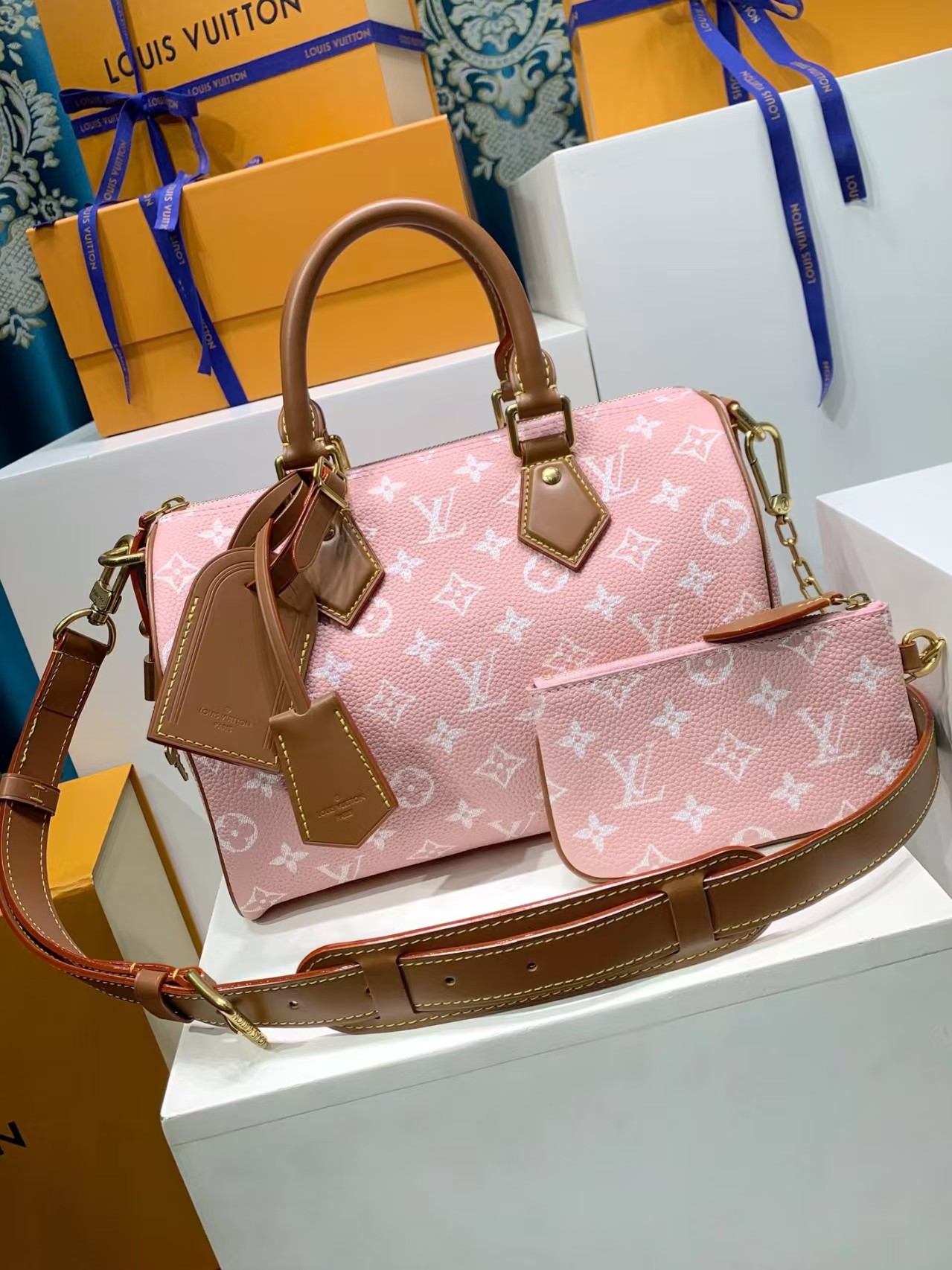 Louis Vuitton Speedy P9 Bandoulière 25 Damoflage Pink Sakura