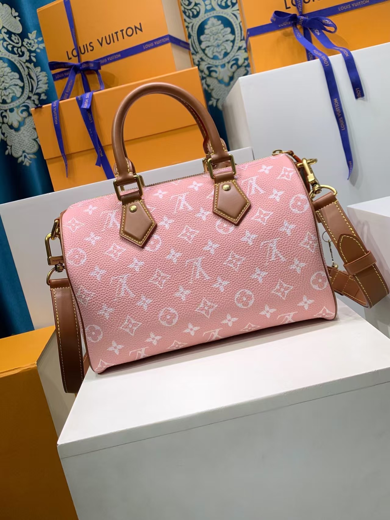 Louis Vuitton Speedy P9 Bandoulière 25 Damoflage Pink Sakura