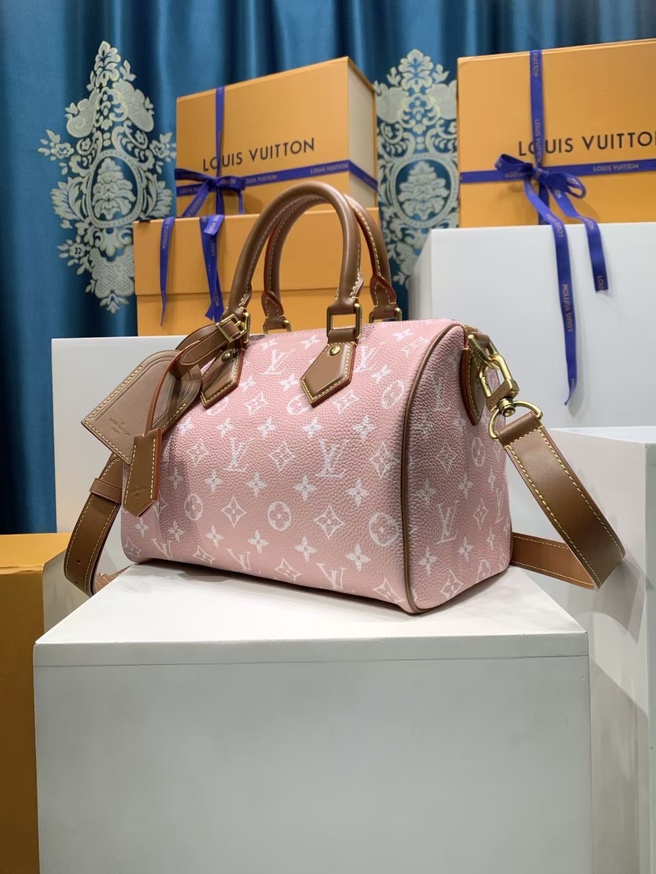 Louis Vuitton Speedy P9 Bandoulière 25 Damoflage Pink Sakura
