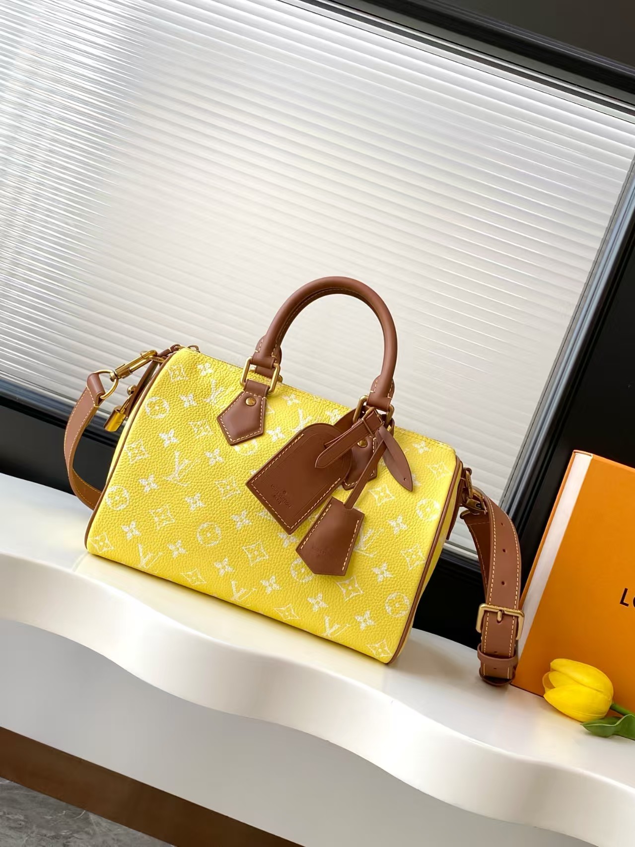 Louis Vuitton Speedy P9 Bandoulière 25 Lemonade