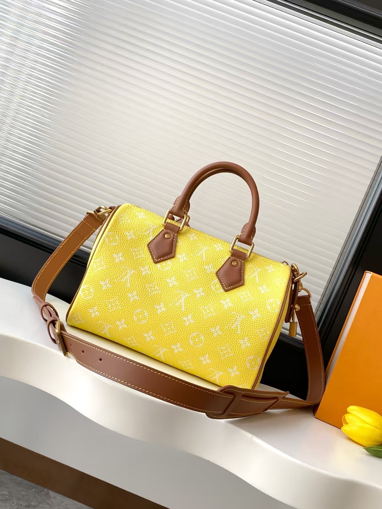 Louis Vuitton Speedy P9 Bandoulière 25 Lemonade