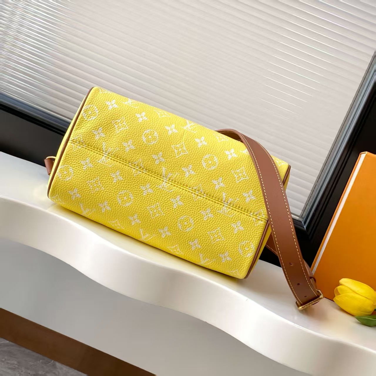 Louis Vuitton Speedy P9 Bandoulière 25 Lemonade
