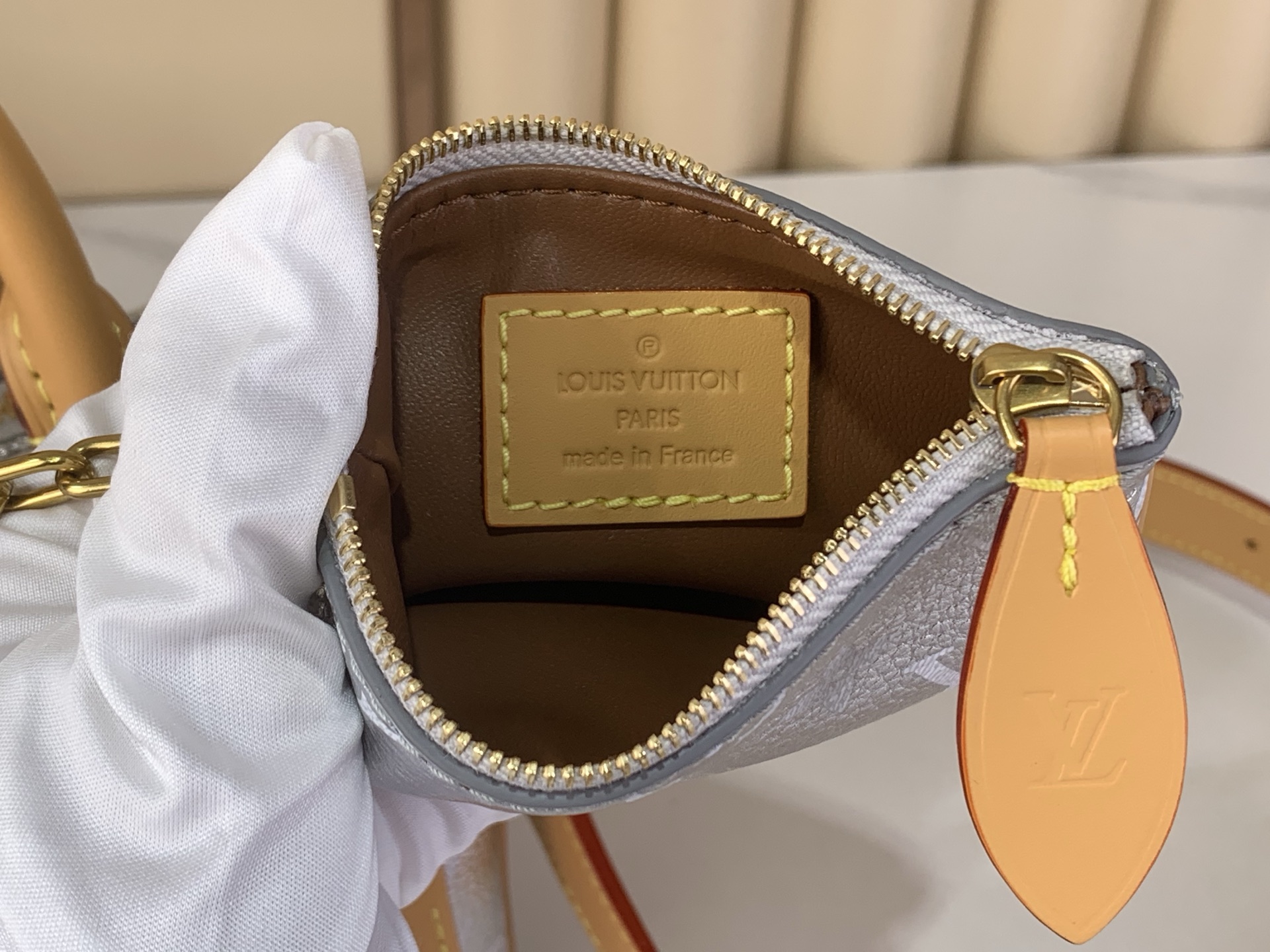 Louis Vuitton Speedy P9 Bandoulière 20 Silver