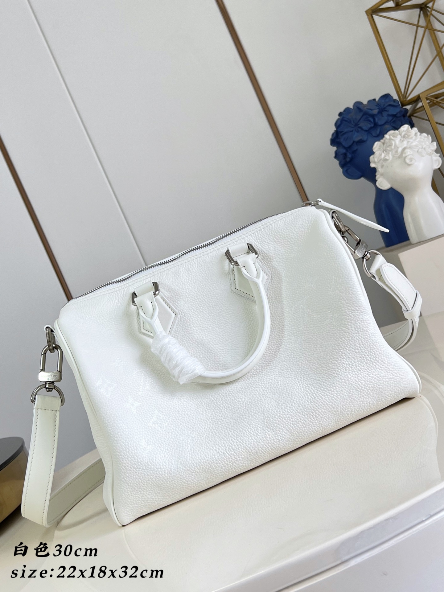 Louis Vuitton Speedy Bandoulière 30 White