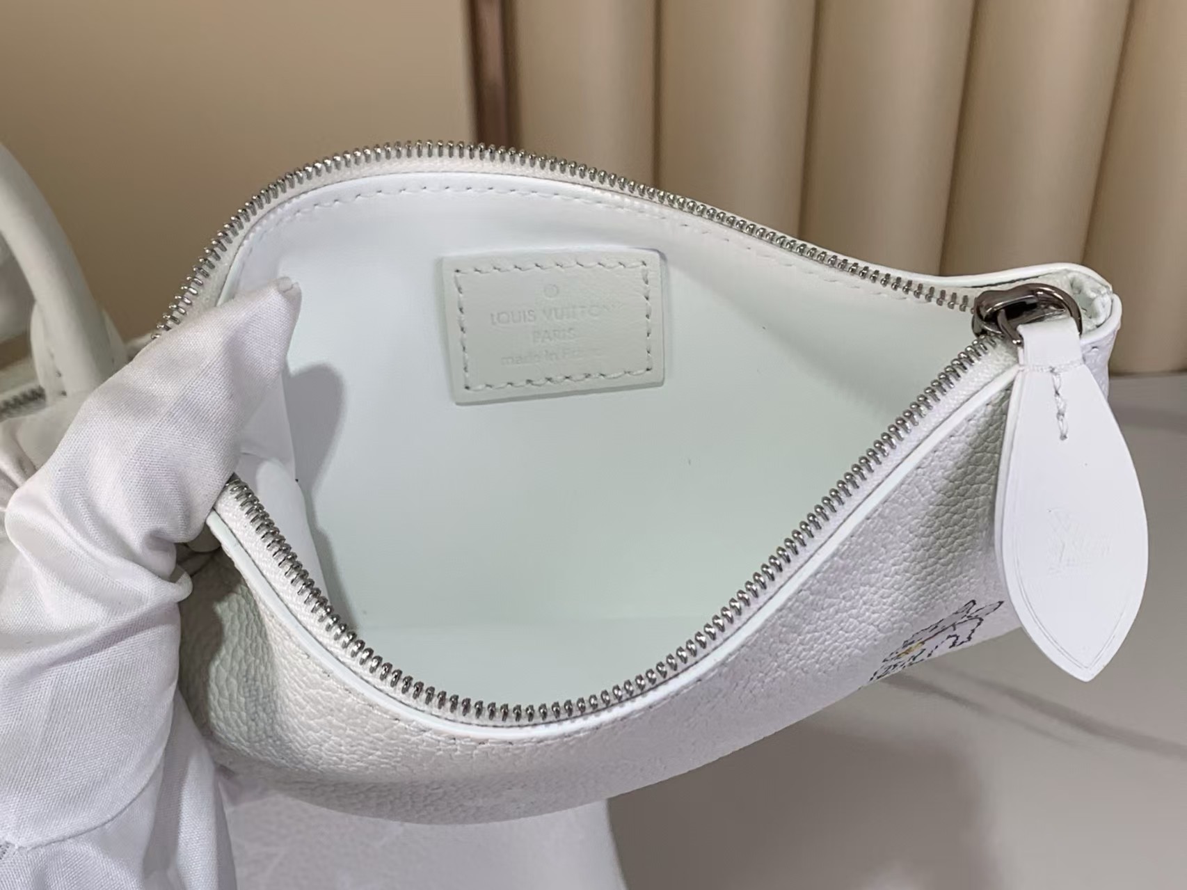 Louis Vuitton Speedy P9 Bandouliere 25 White